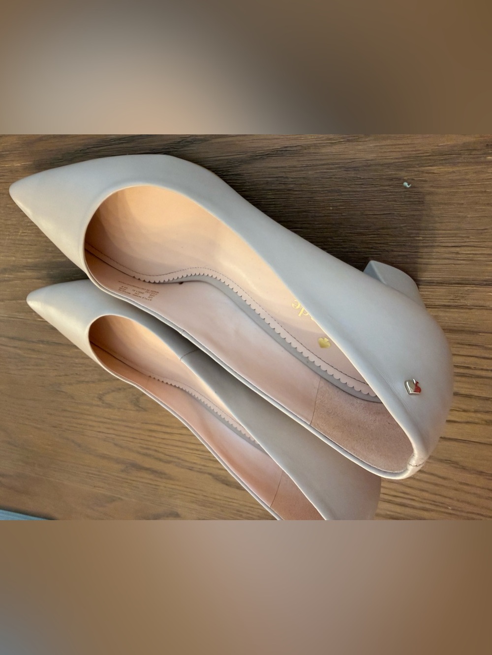 kate spade Nude/Light Cream Pointed-Toe Flats sz 10 - Picture 3 of 7